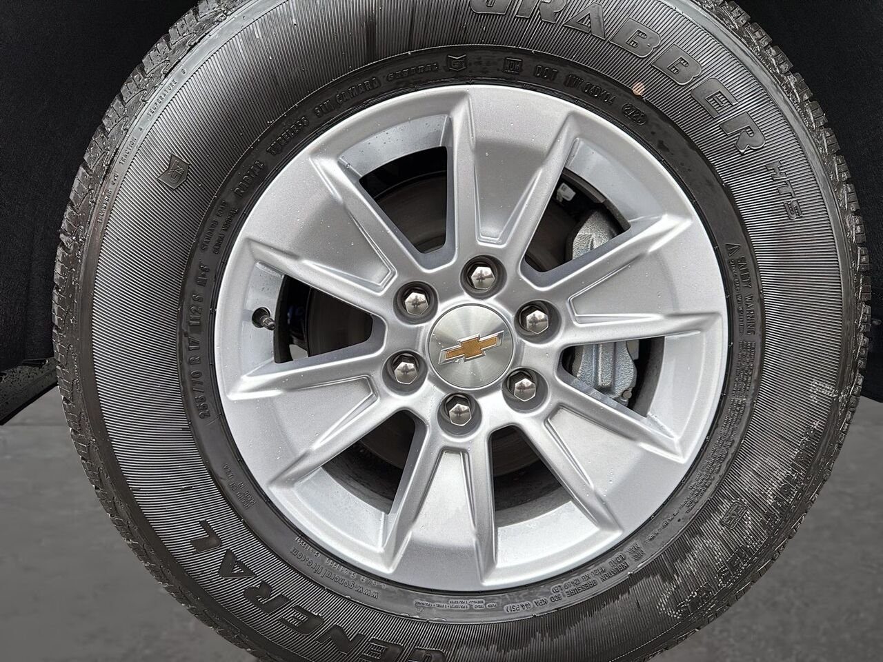 CHEVROLET Silverado 1500 LT 2026 BLANC SOMMET Saint-Hyacinthe - photo #5