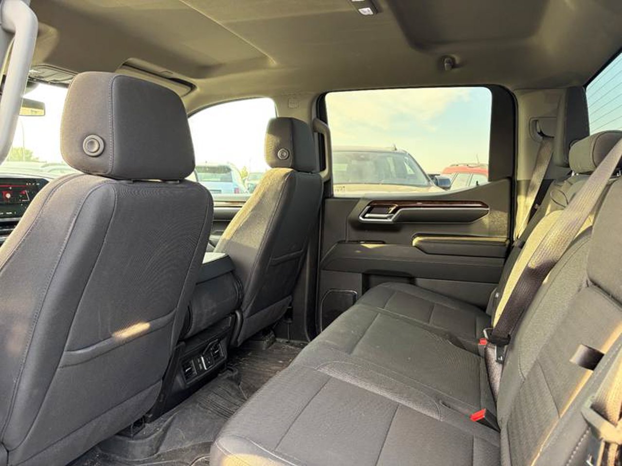 2024 GMC Sierra 1500 4WD Crew Cab 147 Elevation Grey Sherwood Park - photo #5
