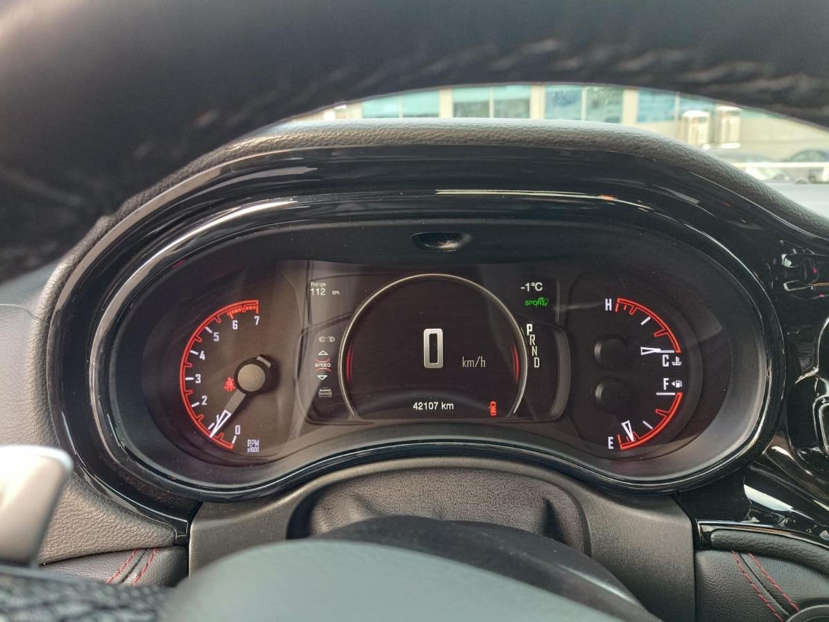 2025 Dodge Durango Black Lac Mégantic - photo #7