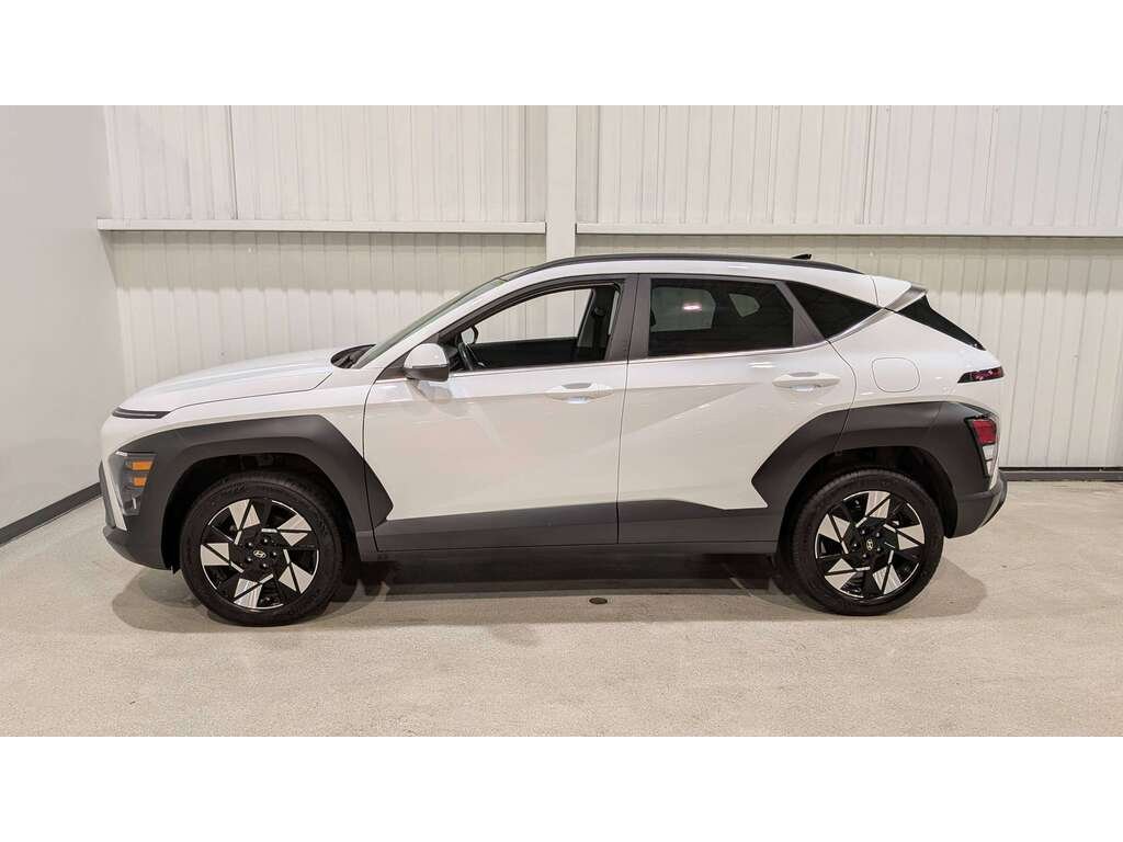2025 Hyundai Kona 2.0L Preferred AWD w/Trend Package White Val-David - photo #4