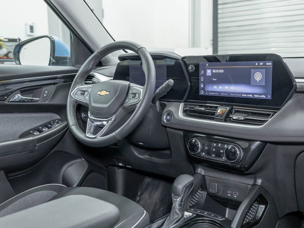 2026 Chevrolet Trailblazer LT AWD *SIÈGES / VOLANT CHAUF* CARPLAY *BAS KM* Marina Blue Saint-Jérôme - photo #23