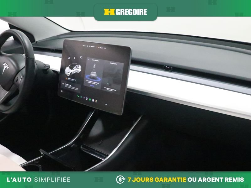 2020 Tesla Model 3 White Laval - photo #24