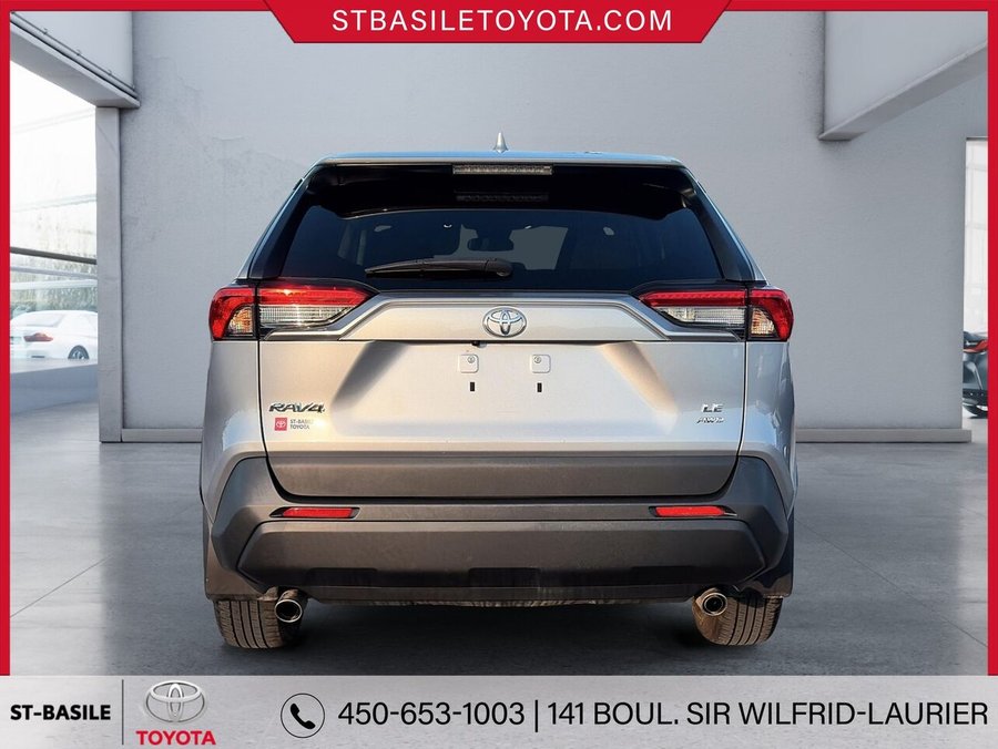 TOYOTA RAV4 2023 2023 Ciel argent métallisé