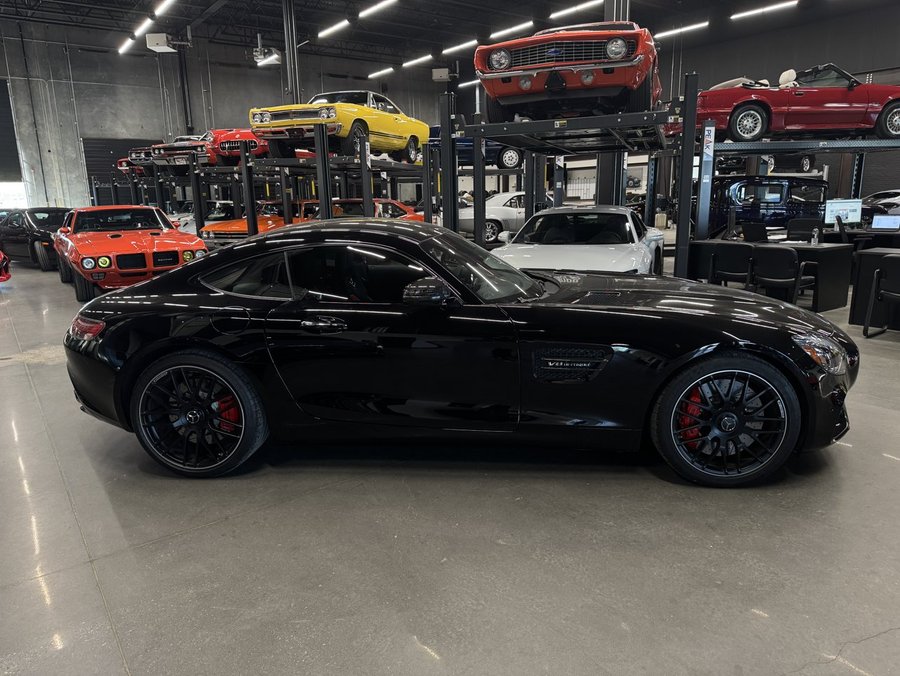 2017 Mercedes-Benz AMG GT 2017 Black