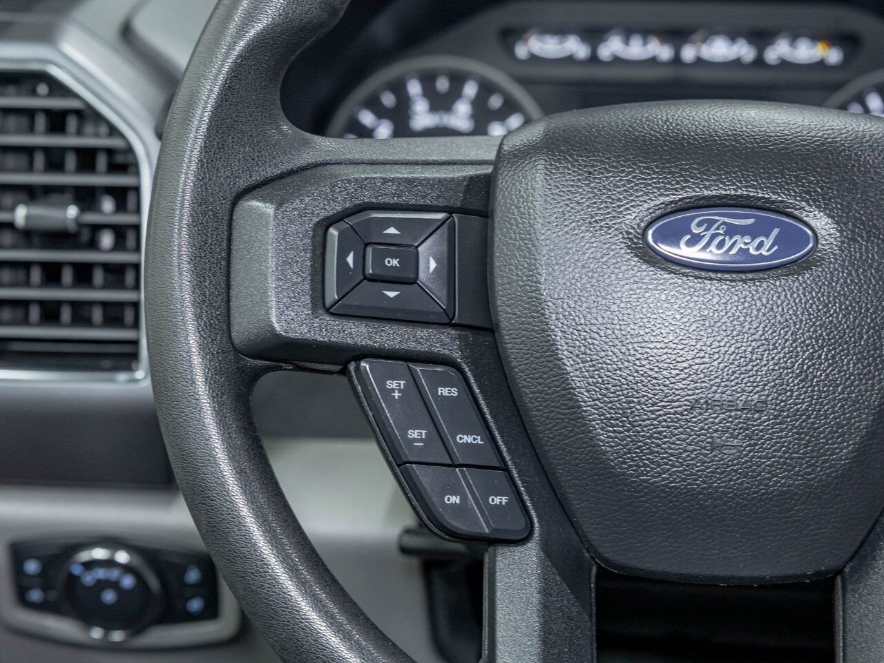 Ford F-150 XLT 4X4 *2.7L ECOBOOST* GR. REMORQ *CARPLAY* 3.55 2019 Rouge Saint-Jérôme - photo #14