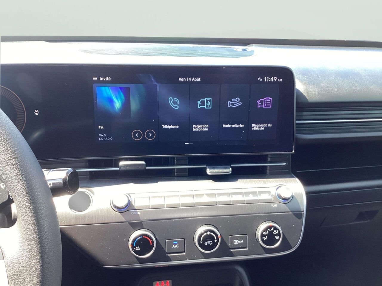Hyundai Kona 2.0L Essential TI 2024 Rouge Gatineau - photo #13