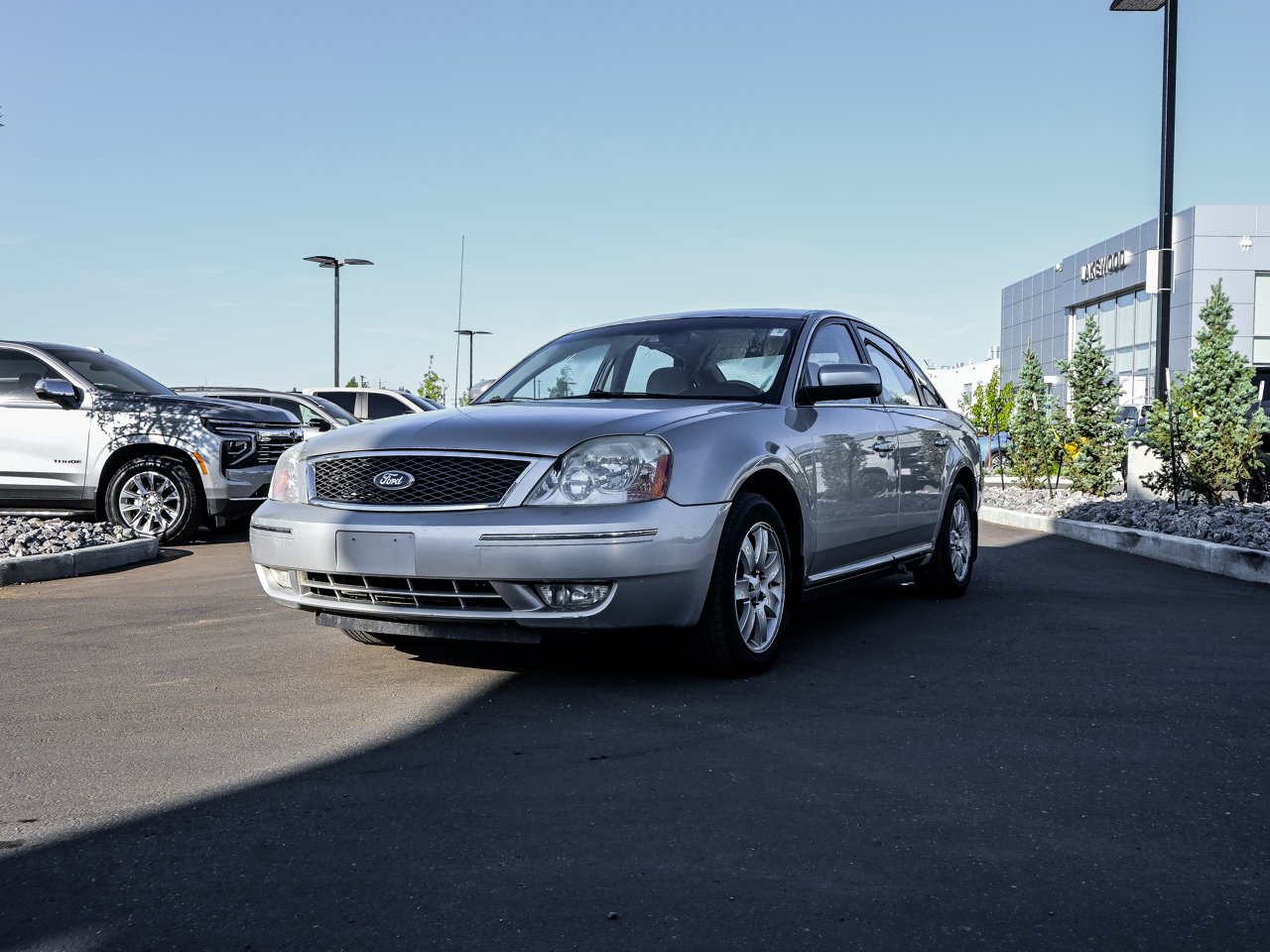 2006 Ford Five Hundred 4dr Sdn SEL AWD Grey Sherwood Park - photo #3