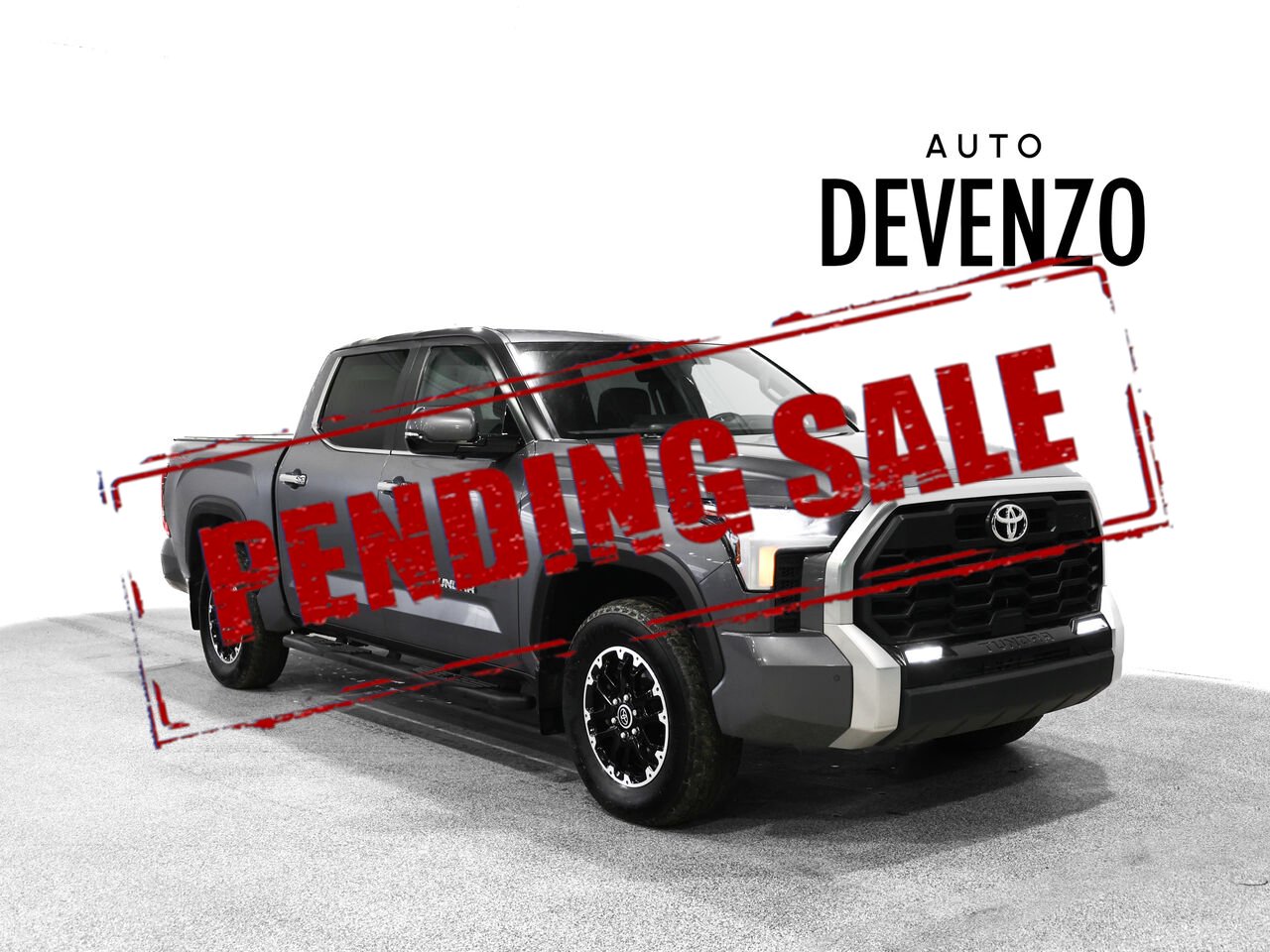 2024 Toyota Tundra Grey Saint-Eustache - photo #0
