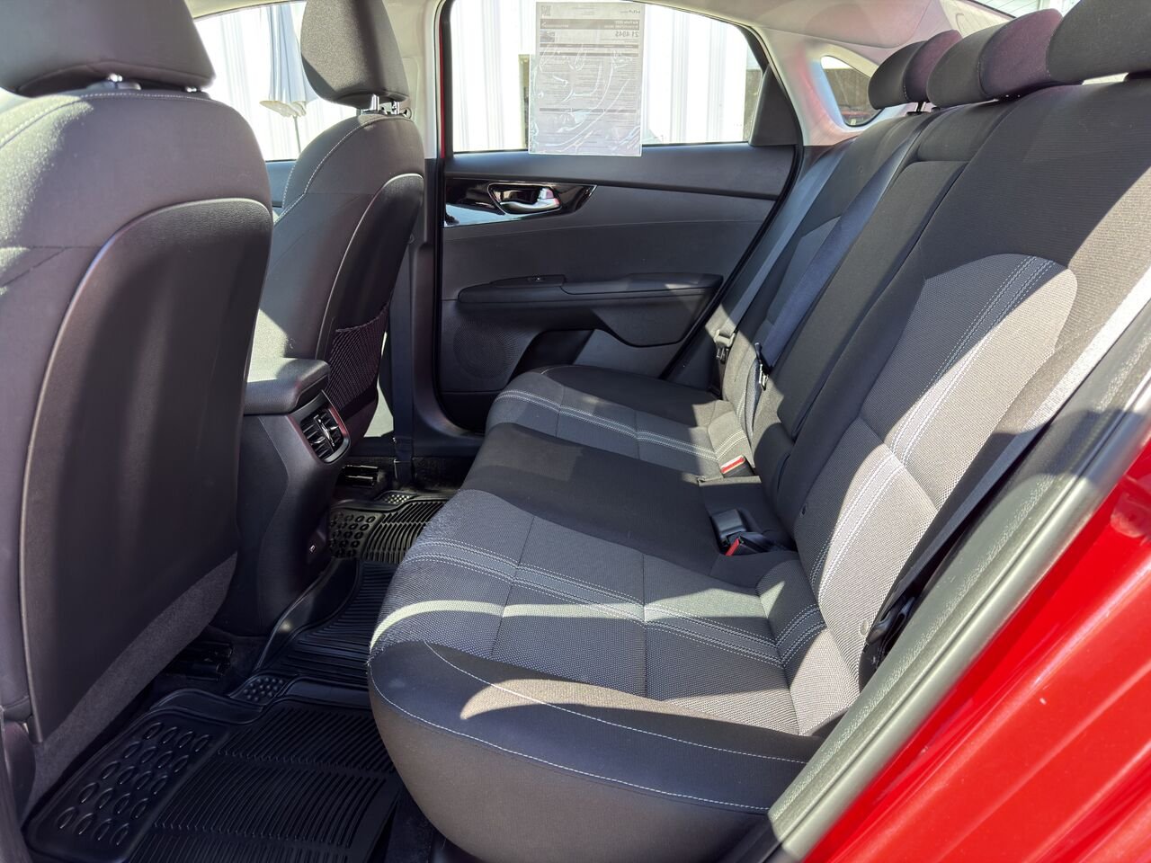 Kia Forte 2023 Rouge Thetford Mines - photo #11