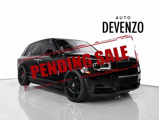 Rolls-Royce Cullinan Black Badge 592HP Starlight / Bespoke Audio 2022 Noir