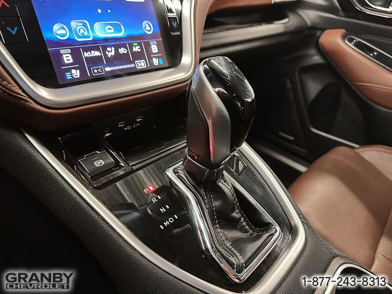 2021 Subaru Outback Premier XT | 25-0914A White Granby - photo #18