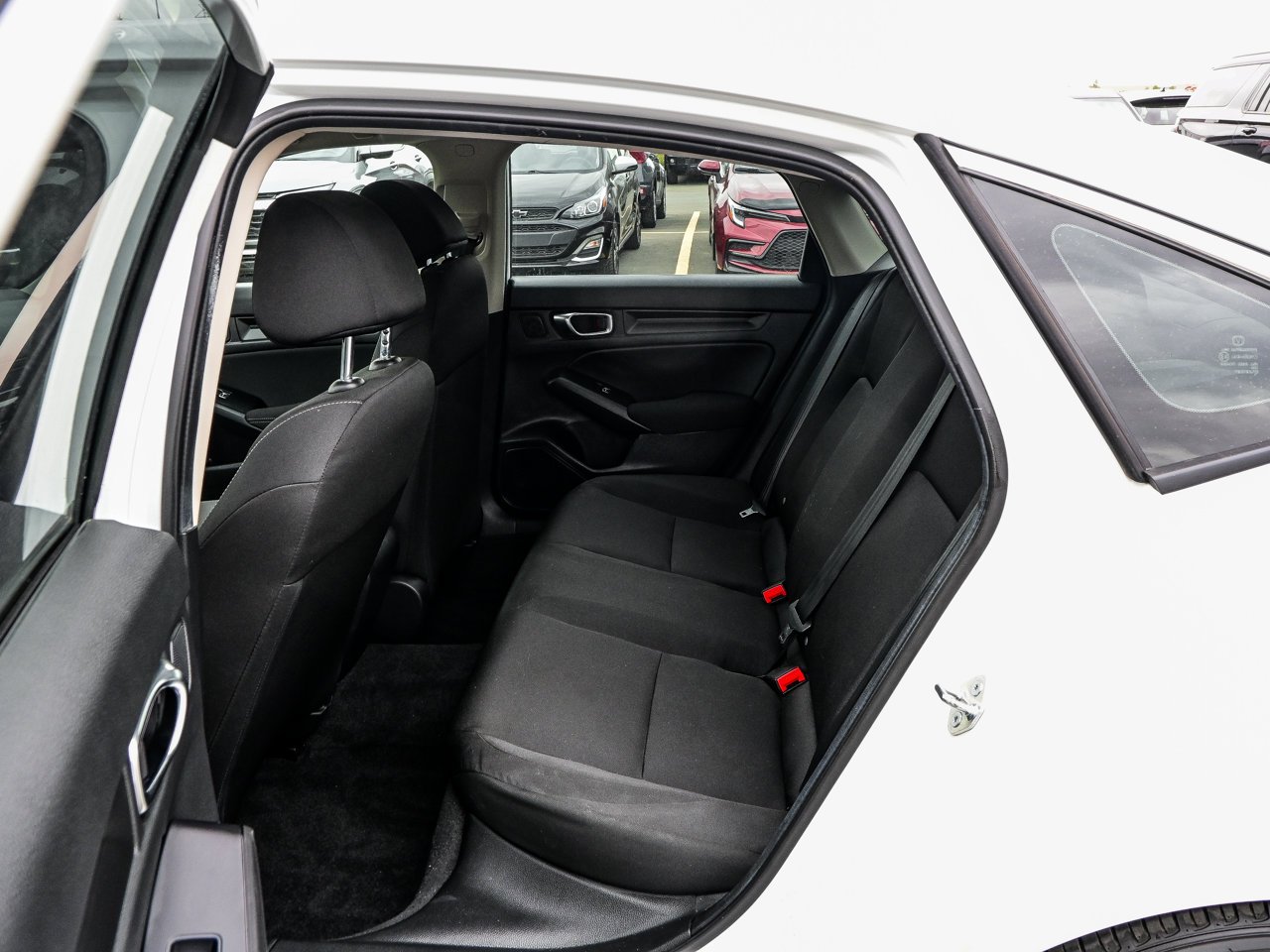2025 Honda Civic Sedan LX CVT White Sherwood Park - photo #30