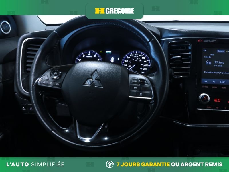 Mitsubishi Outlander 822416A | EX-L AWD AUTO AC CUIR TOIT MAGS CAM RECULE 2020 Blanc Laval - photo #18