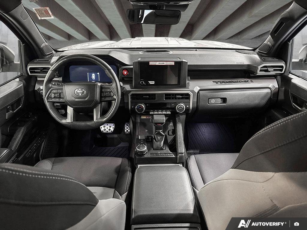 2024 Toyota Tacoma 2602278A | 4x4 Double Cab Auto White Edmonton - photo #22
