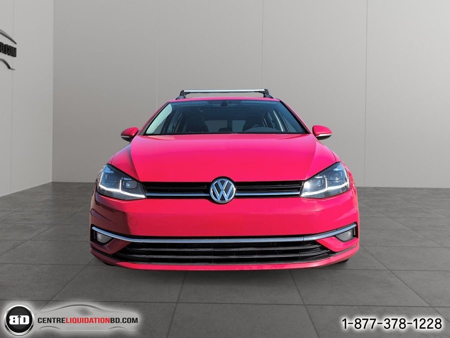 2018 Volkswagen Golf SportWagen Trendline DSG 4MOTION Red