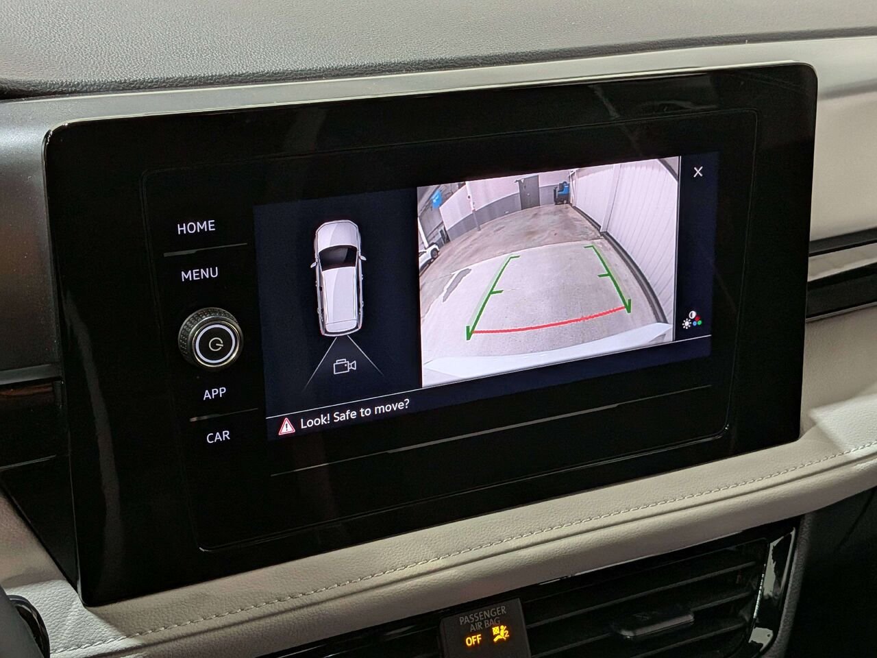 2025 Volkswagen Taos Trendline FWD White Val-David - photo #24