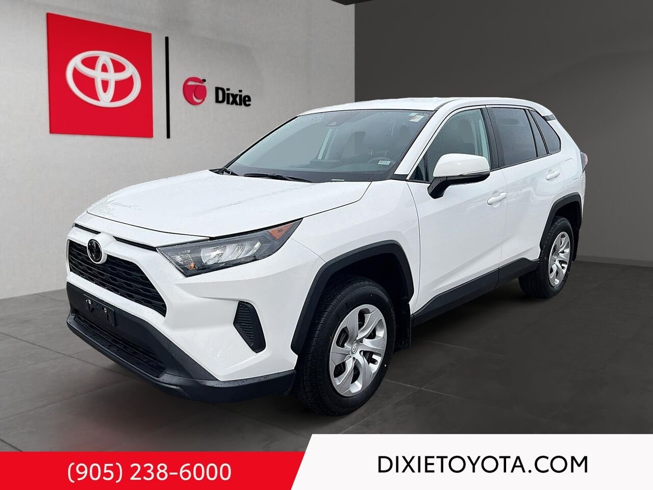 2022 Toyota RAV4 LE AWD / CLEAN CARFAX / HEATED SEATS / TOYOTA SAFETY SENSE / CARPLAY AND ANDROID AUTO White Mississauga - photo #0