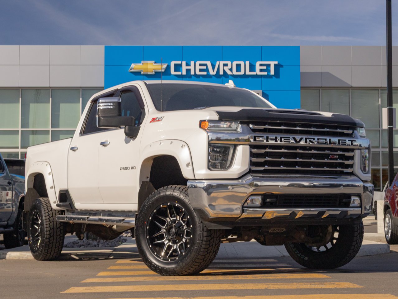 2020 Chevrolet Silverado 2500HD 4WD Crew Cab 159 LTZ White Sherwood Park - photo #13