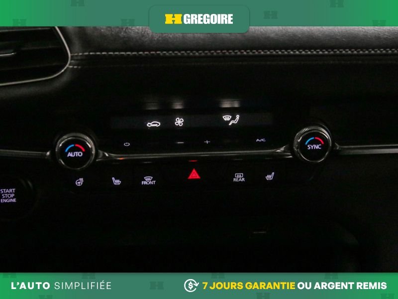 Mazda 3 728156 | GT AUTO AC CUIR TOIT MAGS CAM RECULE 2019 Gris Laval - photo #23