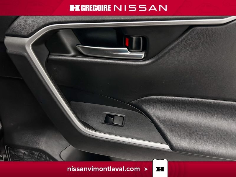 2021 Toyota Rav 4 Black Laval - photo #13