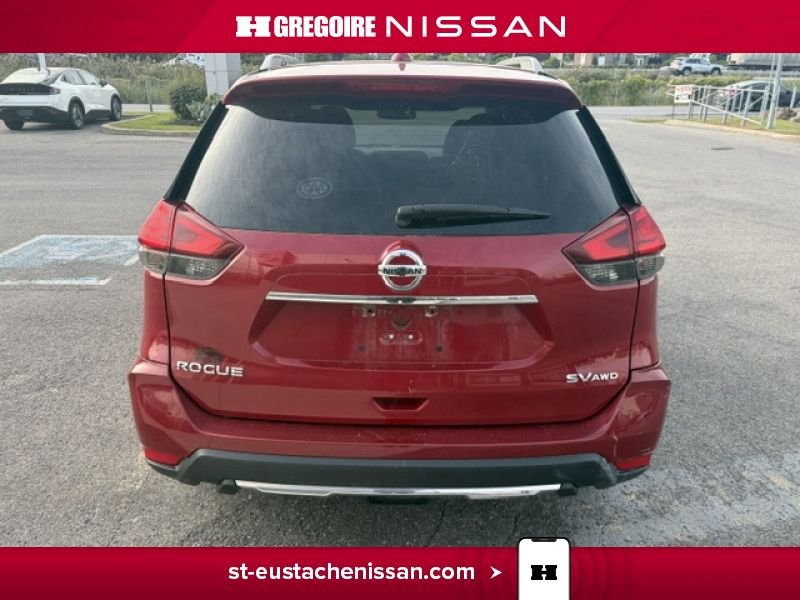 2017 Nissan Rogue Red Saint-Eustache - photo #11