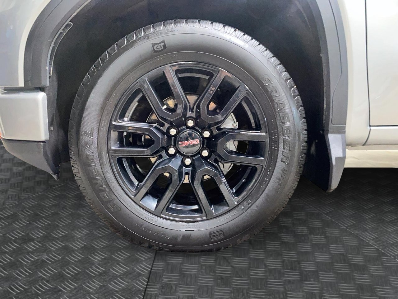 GMC Sierra 1500 Pro 2024 Gris Baie-Comeau - photo #4