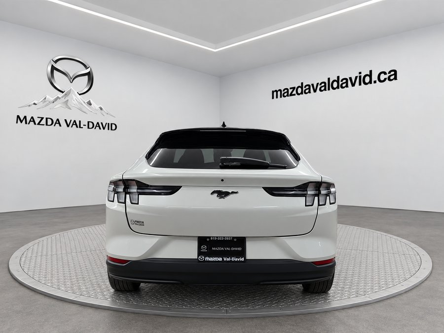 Ford Mustang Mach-E Sélect 2023 Blanc