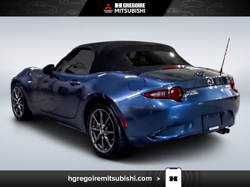 2018 Mazda MX-5 Blue Laval - photo #5
