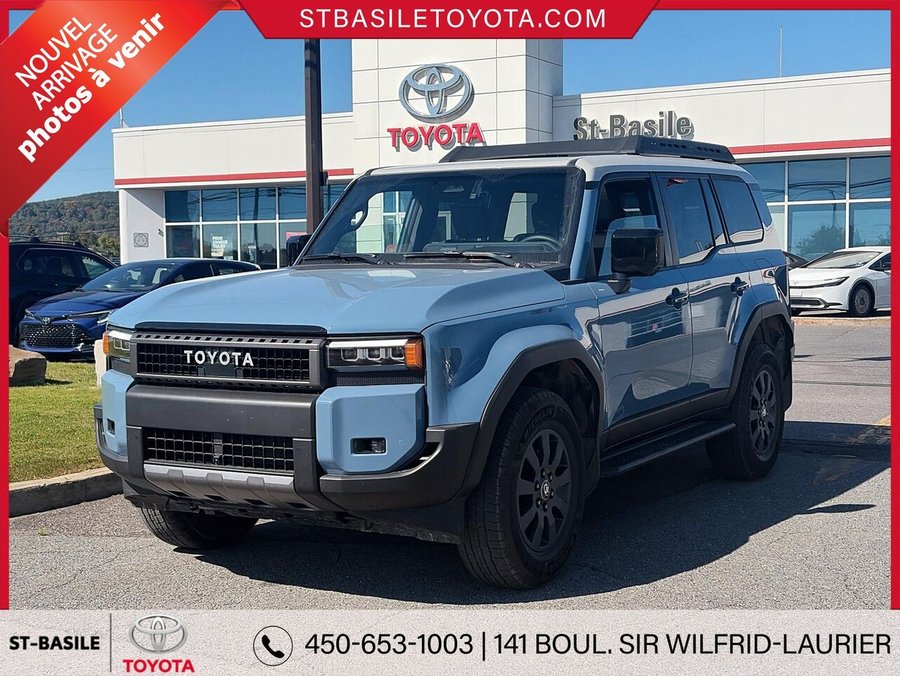 TOYOTA LAND CRUISER HYBRIDE GROUPE STANDARD 2026 Bleu