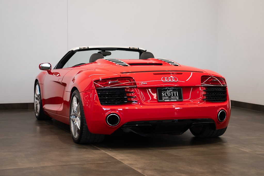 Audi R8 V8 Spyder \ LOW KM 2015 Rouge Kirkland - photo #5