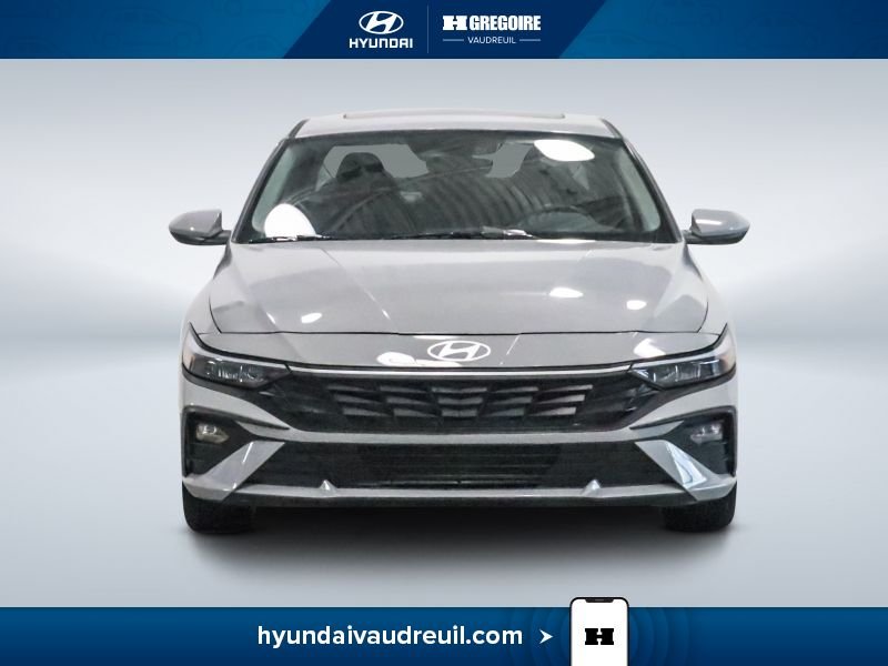 2024 Hyundai Elantra Grey Blainville - photo #2
