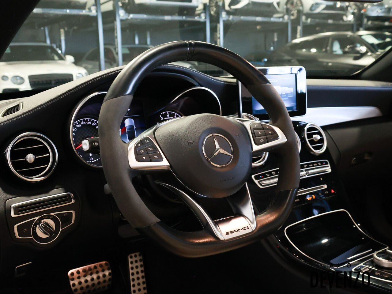 Mercedes-Benz Classe-C 2018 Noir Saint-Eustache - photo #12