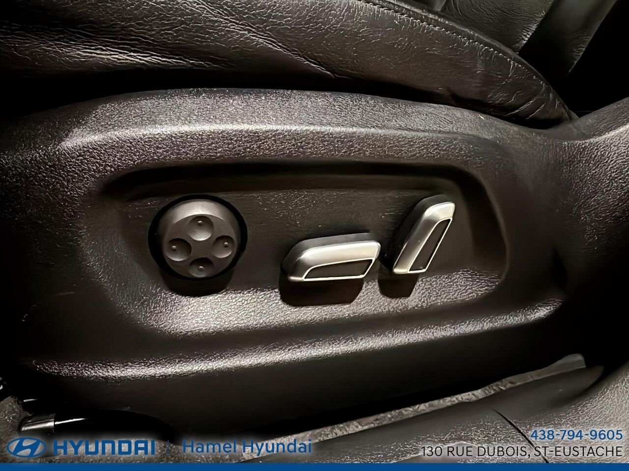 2014 Audi Q5 Black Saint-Eustache - photo #16