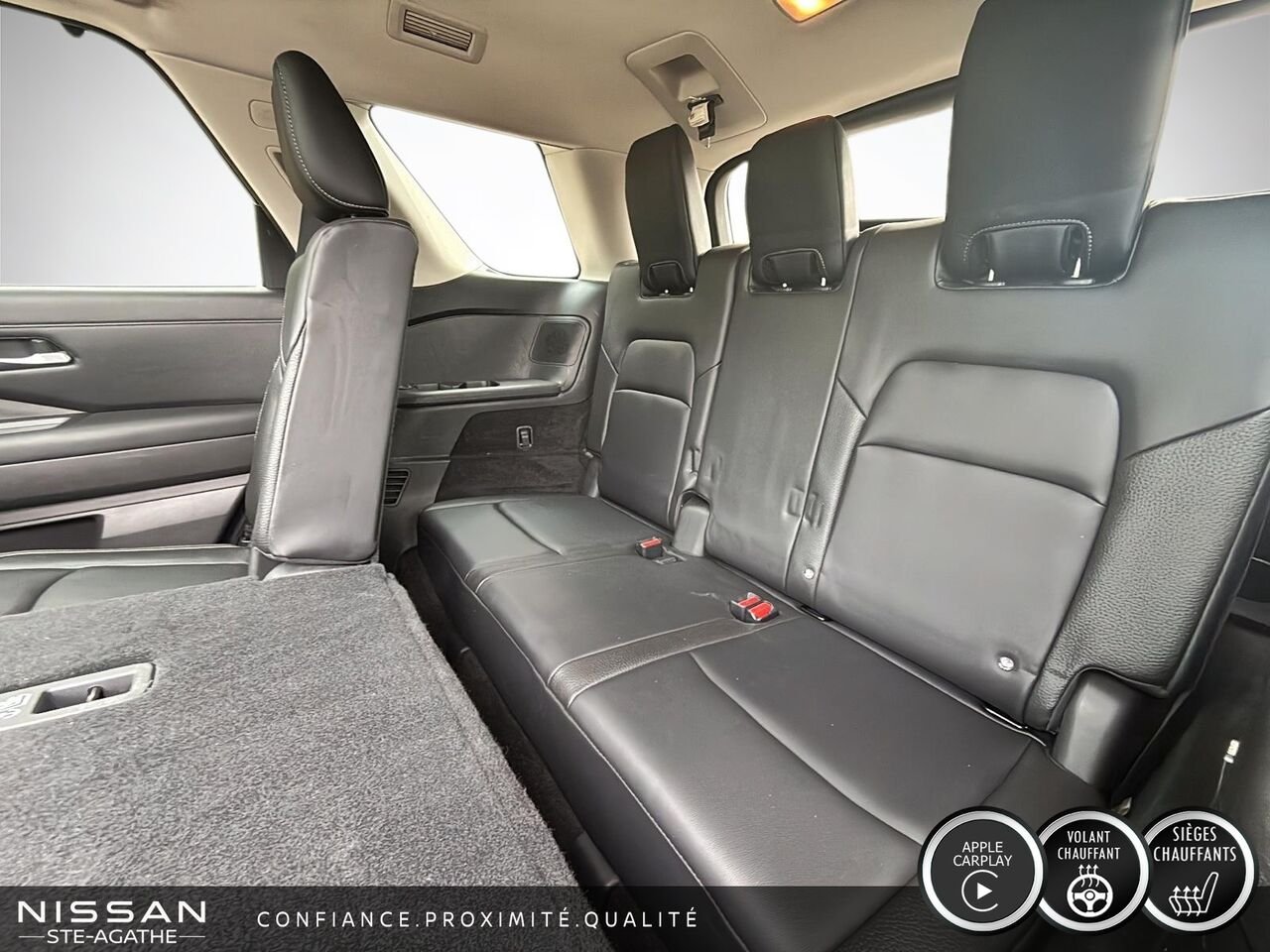 2022 Nissan Pathfinder SL TI | ENSEMBLE PRIVILÈGE | CUIR | TOIT PANORAMIQUE | BOSE Black Saint-Jérôme - photo #10