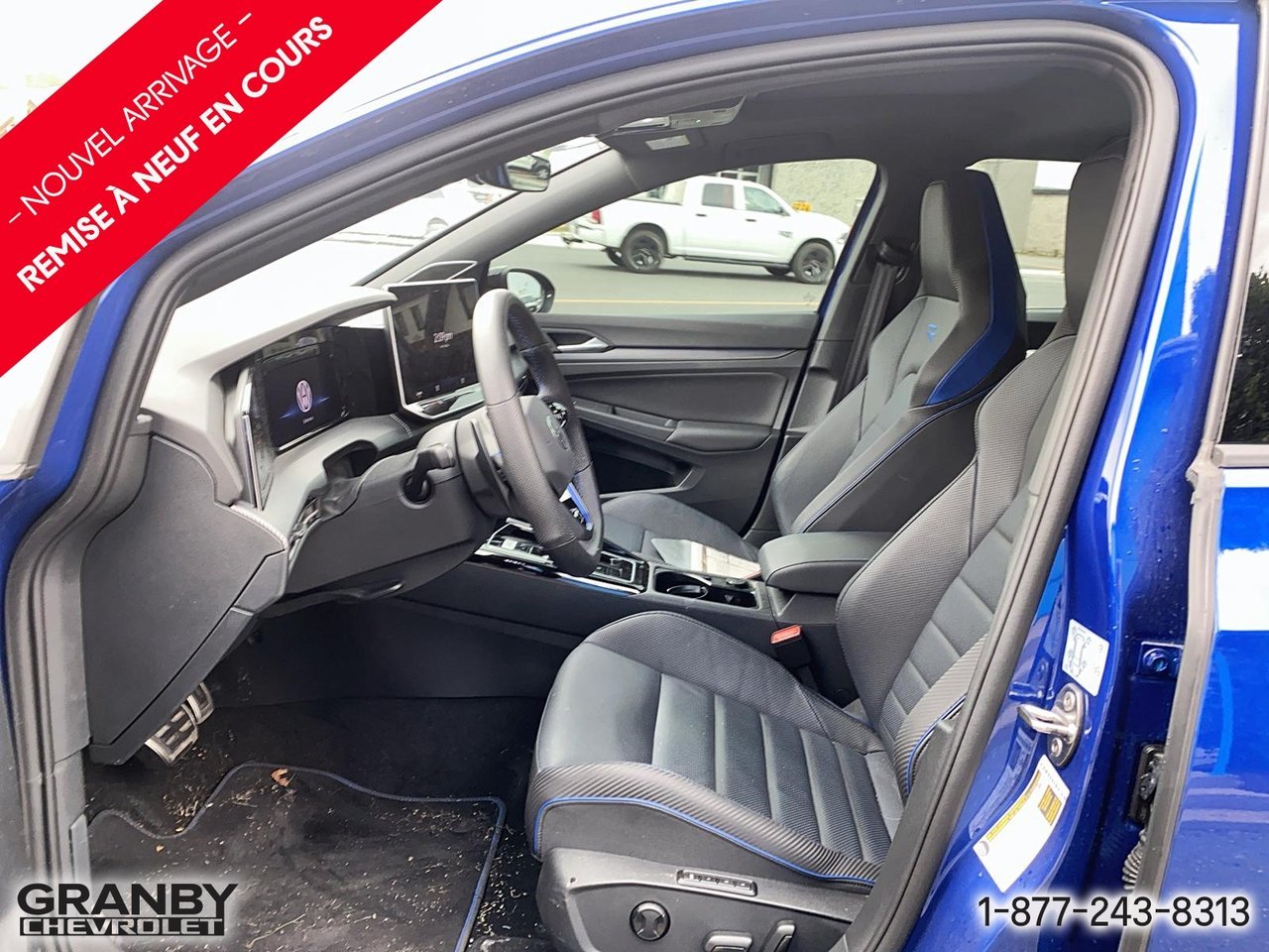 Volkswagen Golf R | G3872 2025 Bleu Granby - photo #8