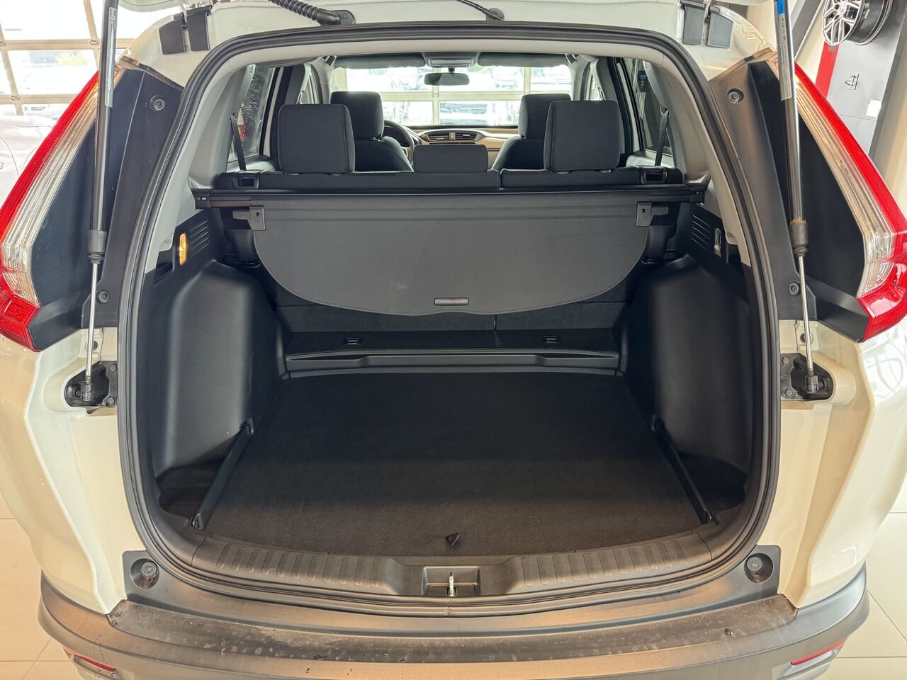 Honda CR-V 2019 Blanc Saint-Eustache - photo #8