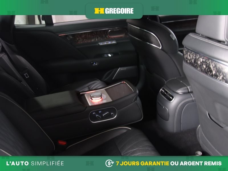 Genesis G90 2023 Noir Laval - photo #31