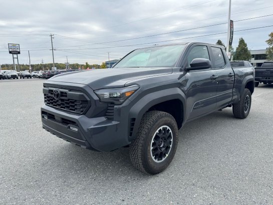 2026 Toyota Tacoma Double Cab 4x4 BA emp. court Grey