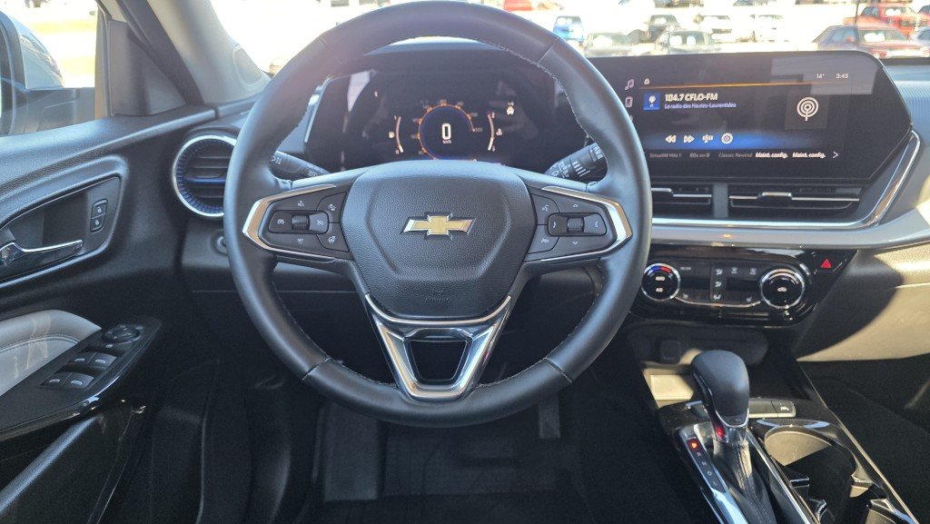 CHEVROLET TRAX LT FWD 2025 Blanc Mont-Laurier - photo #18