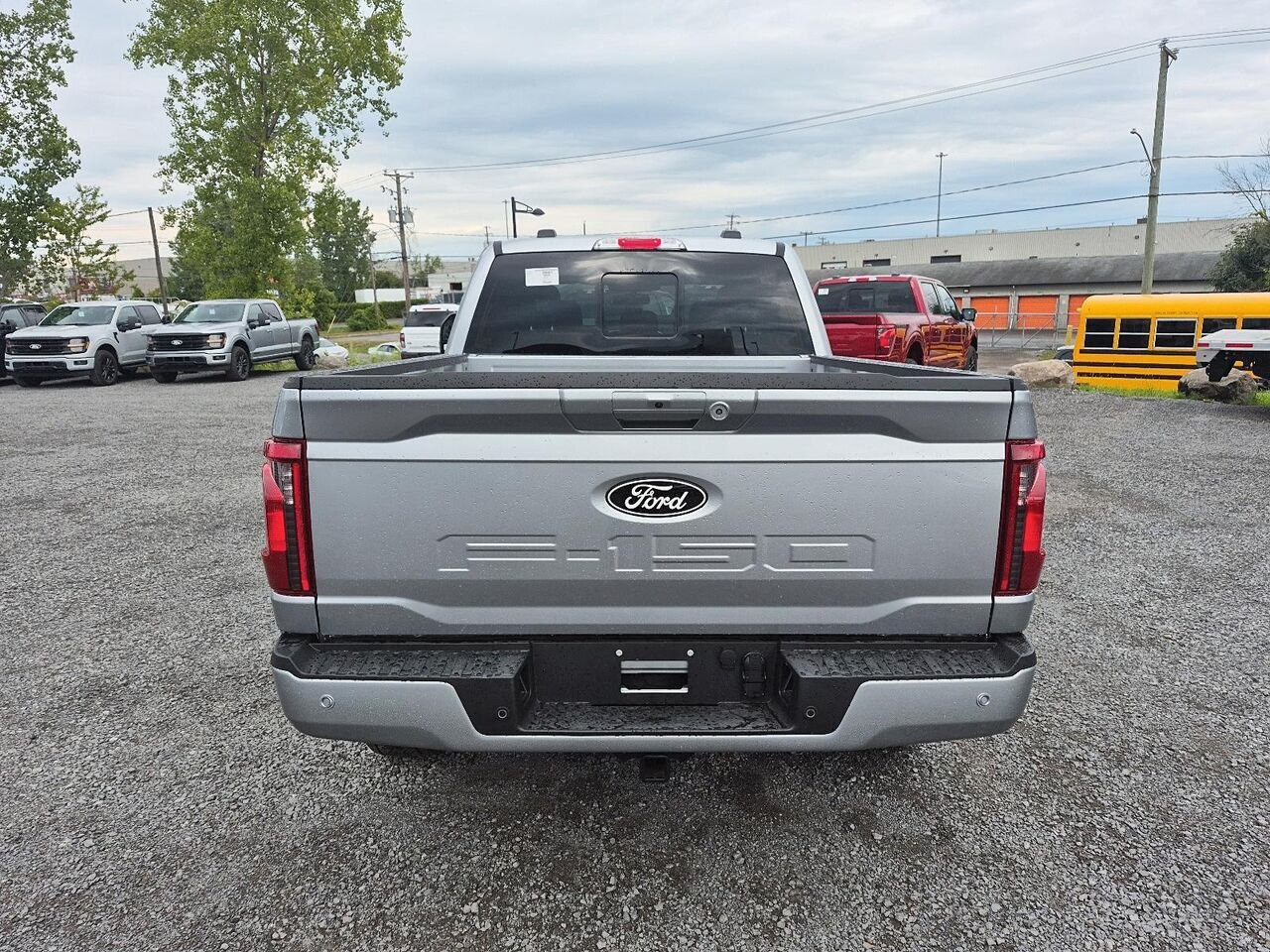 2026 Ford F-150 Iconic Silver Metallic Saint-Jérôme - photo #4