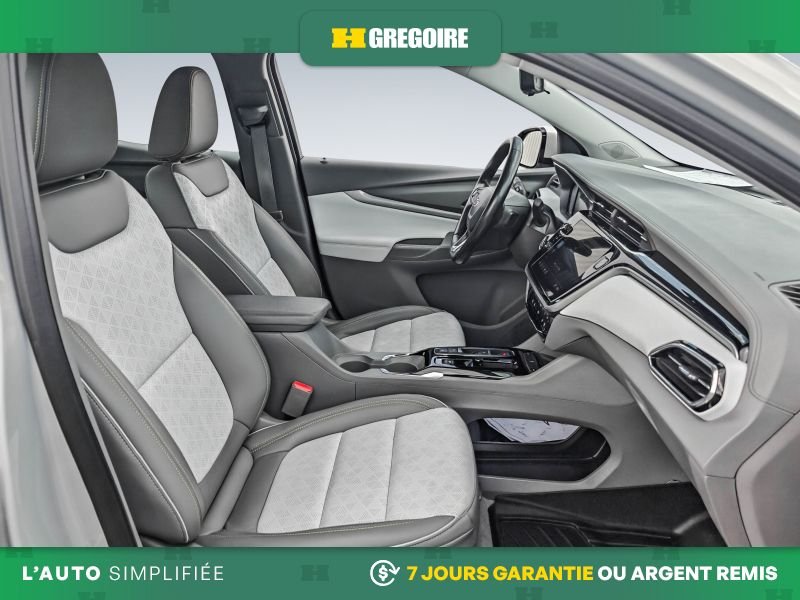 2022 Chevrolet Bolt EUV Silver Blainville - photo #20