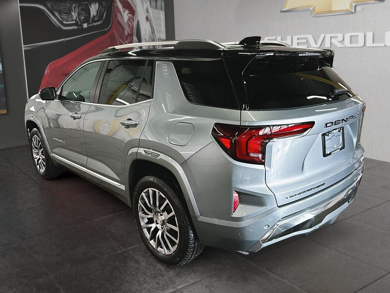 GMC Terrain DENALI TI 2027 STERLING METALLISE Saint-Hyacinthe - photo #3