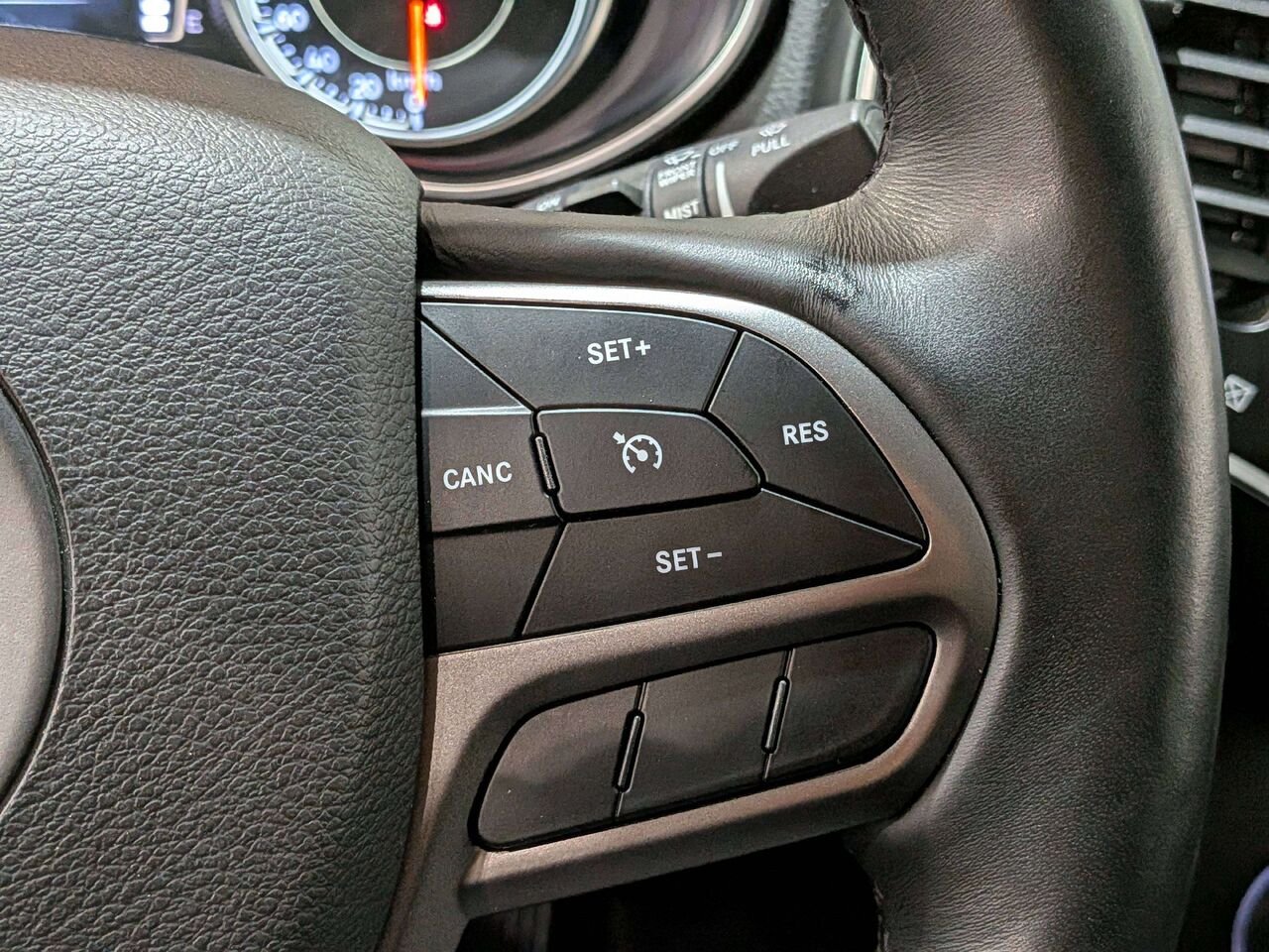 Jeep Cherokee 2019 Blanc Val-David - photo #16