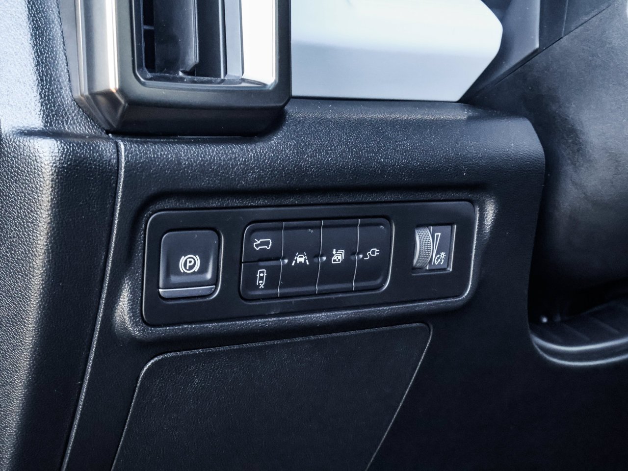 2024 GMC HUMMER EV SUV e4WD 4dr 2X Black Sherwood Park - photo #20