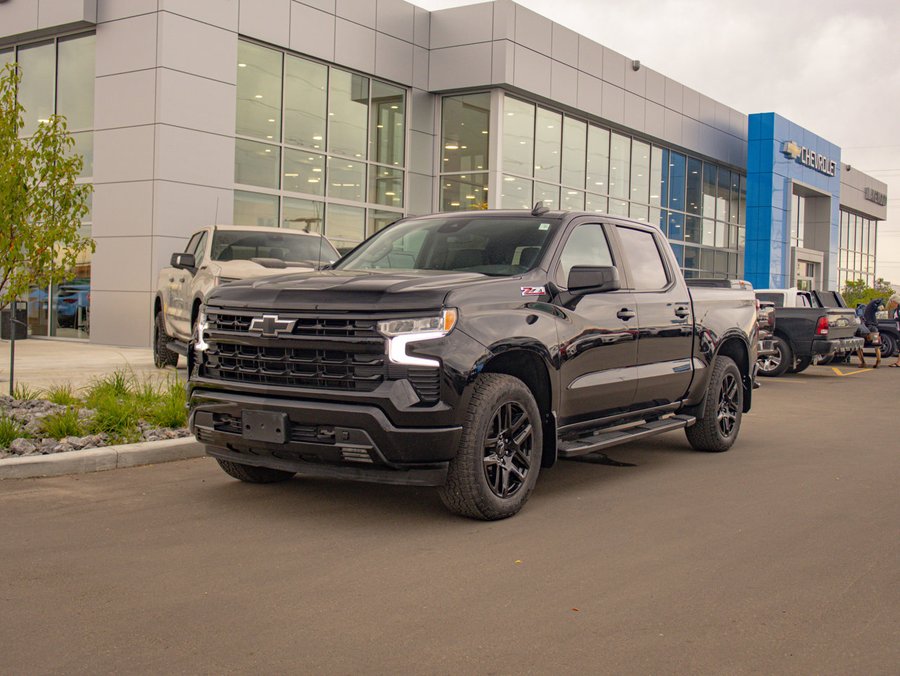 2023 Chevrolet Silverado 1500 RST 5.3L Z71 | Power Sunroof Black
