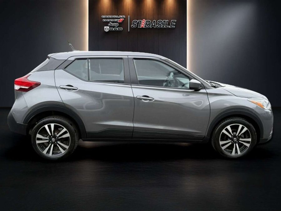 2019 Nissan Kicks SV MAGS, SIEGES CHAUFFANTS, CAMERA, BLUETOOTH Grey