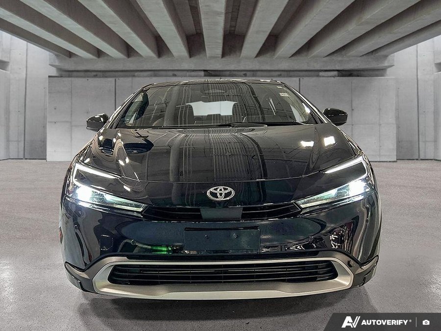 2026 Toyota Prius Plug-In Hybrid SE Black