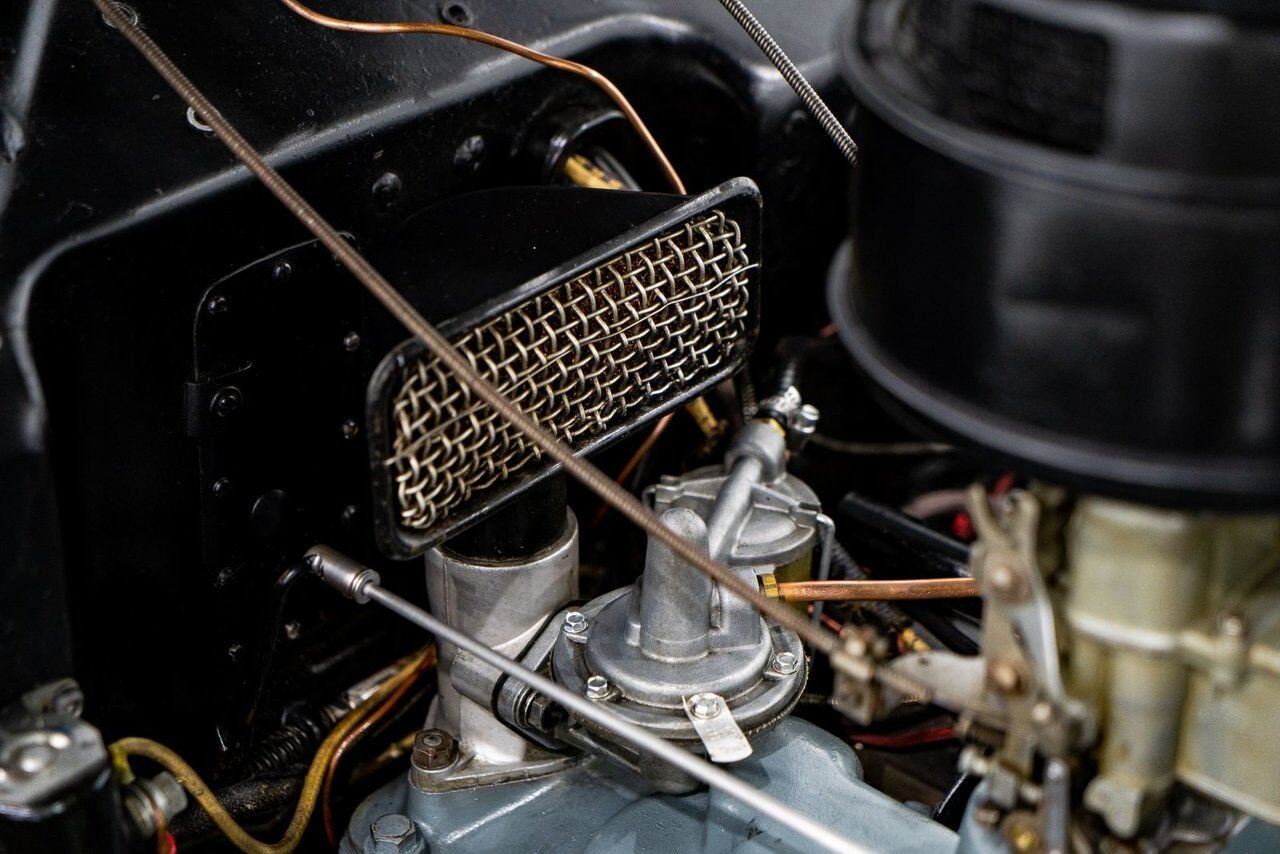 Ford Model 48 Phaeton PRIX EN USD | Beautifully presented in original condition 1936 Vert Montréal - photo #16