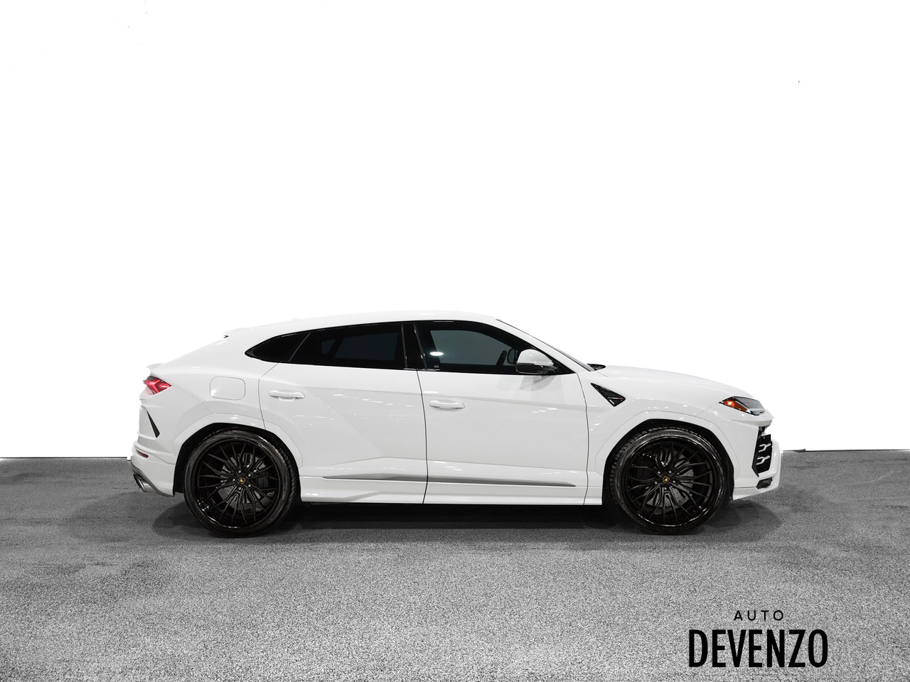 2022 Lamborghini Urus White Saint-Eustache - photo #3