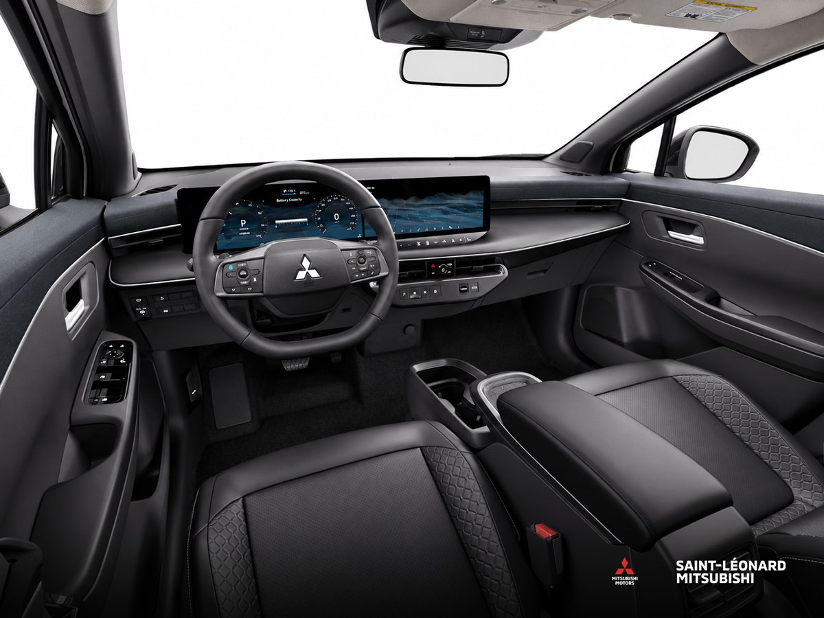 Mitsubishi Eclipse Sportback BASE 2027 Storm Gray Montréal - photo #7